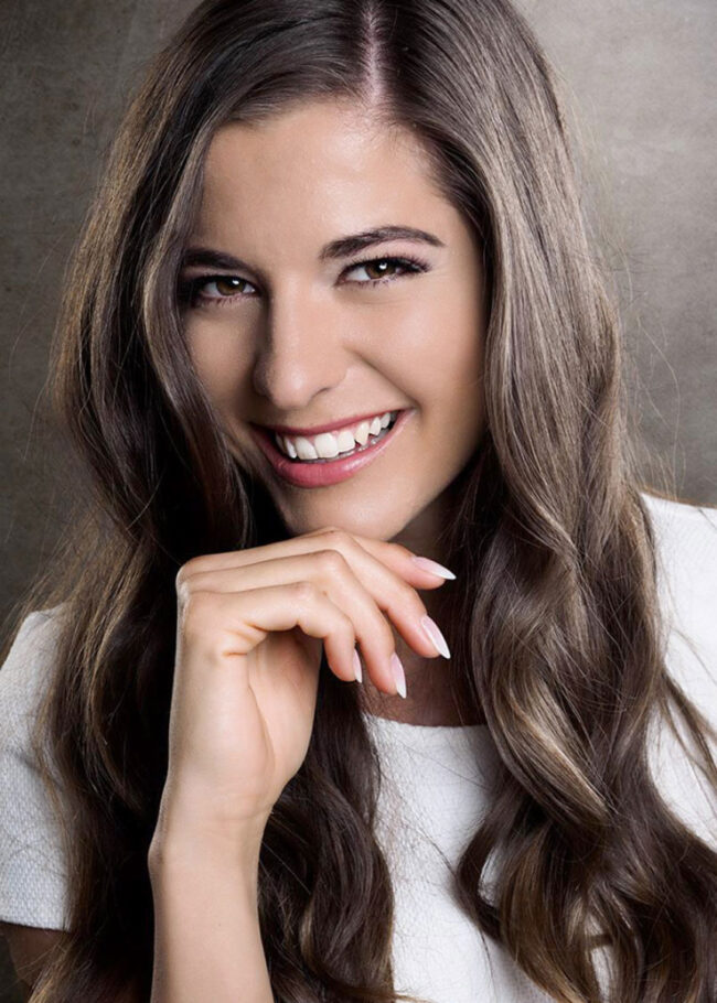 Michaela Portenkirchner - Model für Beauty, Haare & Hände